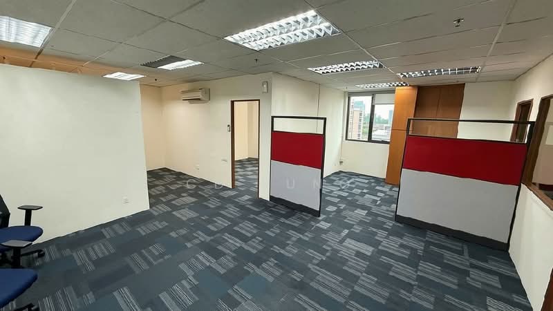 FITTED MOVE IN READY OFFICE UBI! Plug and Play 1151 SQFT. Ubi MacPherson MRT. Near PIE, , 1,151 sqft, Light Industrial (B1) For Rent, by CD Sung, 500224574 - Interior - CommercialGuru.com.sg