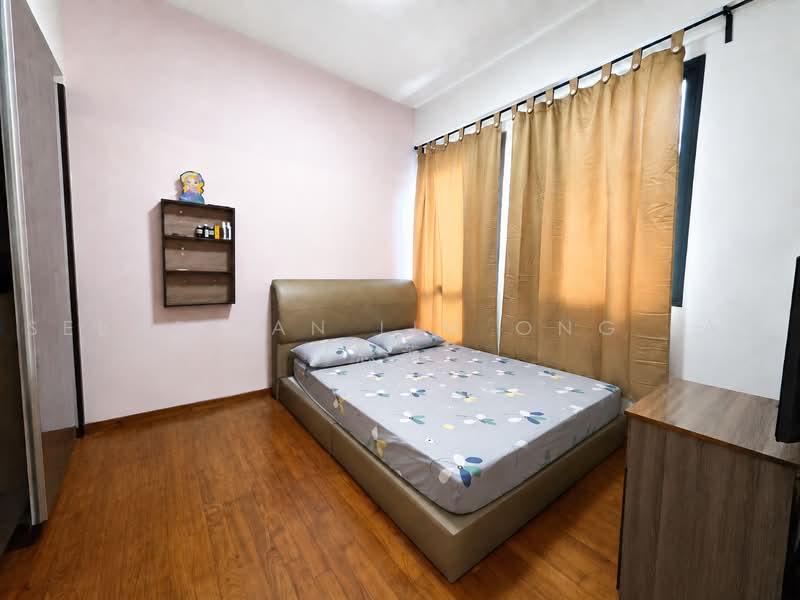 CHEAP City Fringe Freehold 1 plus study!, , 1 Bedroom, 463 sqft, Apartment For Sale, by Sebastian Lim Ong Lai (恩莱), 500224581 - Bedroom - PropertyGuru.com.sg