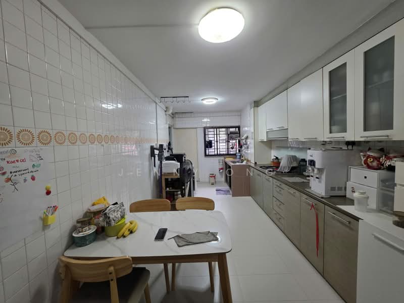 321 Ang Mo Kio Avenue 1, 321 Ang Mo Kio Avenue 1, 3 Bedrooms, 786 sqft, HDB Flat For Sale, by Jenny Ong, 500224590 - Kitchen - PropertyGuru.com.sg