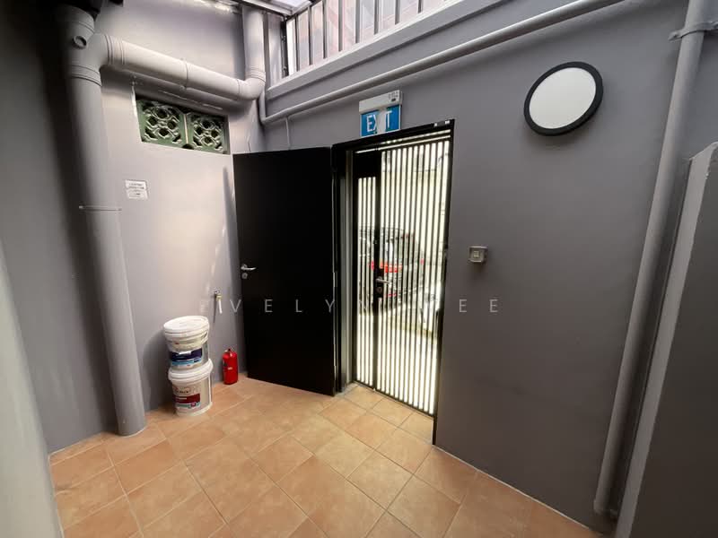 Syed Alwi road, Syed Alwi road, 700 sqft, Shop / Shophouse For Rent, by Evelyn Wee, 500224592 - CommercialGuru.com.sg