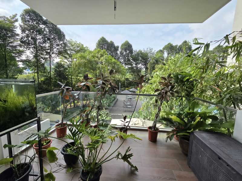 Viz at Holland, 221 Queensway, 3 Bedrooms, 1,259 sqft, Condominium For Rent, by Ann Ong, 500224595 - Balcony - PropertyGuru.com.sg