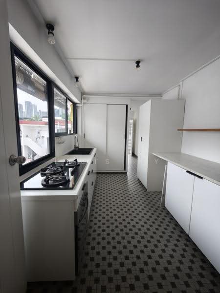 56 Eng Hoon Street, 56 Eng Hoon Street, Alexandra / Commonwealth, 3 Bedrooms, 1,001 sqft, Walk-up Apartment For Rent, by Louis Tey, 500224598 - Kitchen - PropertyGuru.com.sg