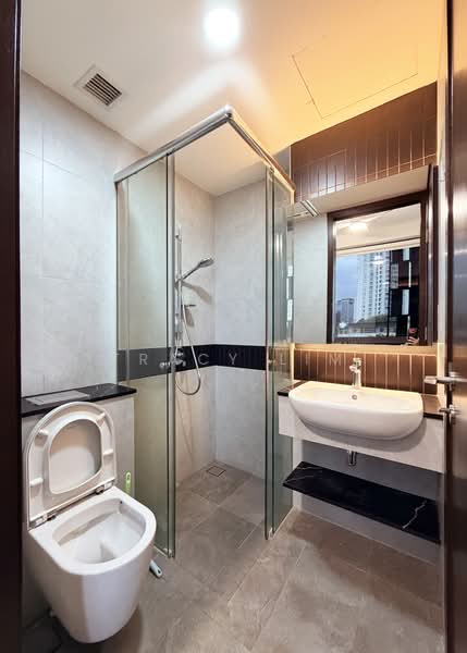 Lavender Residence, 288 Lavender street, 2 Bedrooms, 463 sqft, Condominium For Sale, by Tracy Lim, 500224601 - Bathroom - PropertyGuru.com.sg