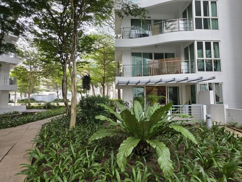 Cote D'Azur, 62 Marine Parade Road, 1 Bedroom, 990 sqft, Condominium For Sale, by Sam Lek, 500224626 - PropertyGuru.com.sg