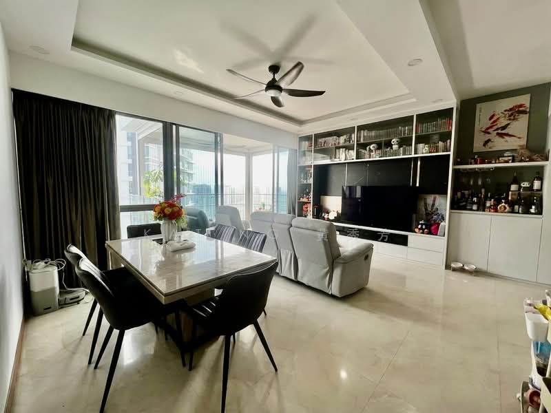Vista Residences, 26 Jalan Datoh, 4 Bedrooms, 1,410 sqft, Condominium For Sale, by Kat Ng 黄秀芳, 500224629 - Living Room - PropertyGuru.com.sg