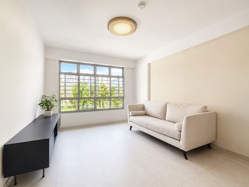 461A Bukit Batok West Avenue 8, 461A Bukit Batok West Avenue 8, 3 Bedrooms, 1,001 sqft, HDB Flat For Sale, by Denise Phua, 500224634 - Living Room - PropertyGuru.com.sg