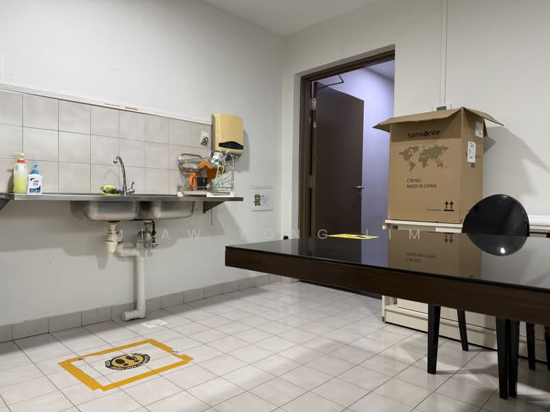 The Agape, 21 Yung Ho Road, 7,350 sqft, Other Retail For Rent, by Miaw Yong Lim, 500224643 - Kitchen - CommercialGuru.com.sg