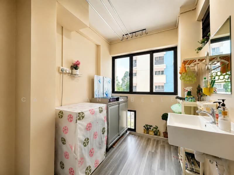 363 Woodlands Avenue 5, 363 Woodlands Avenue 5, Room Rental, 200 sqft, HDB Flat For Rent, by Caryn Annabelle Ho, 500224645 - Laundry - PropertyGuru.com.sg