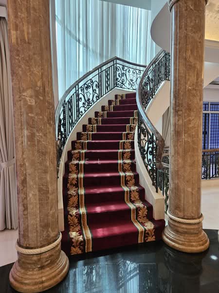 24 SIGLAP AVENUE, 24 SIGLAP AVENUE, 5 Bedrooms, 12,000 sqft, Detached House For Rent, by Abel Low, 500224648 - PropertyGuru.com.sg