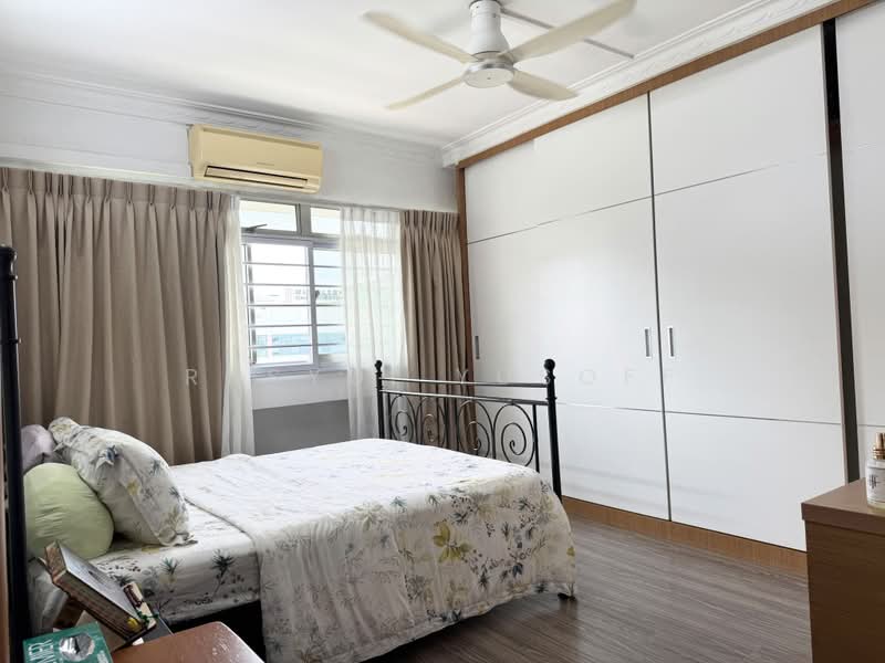662 Jalan Damai, 662 Jalan Damai, 3 Bedrooms, 1,539 sqft, HDB Flat For Sale, by Rusydi Yusoff, 500224651 - Bedroom - PropertyGuru.com.sg