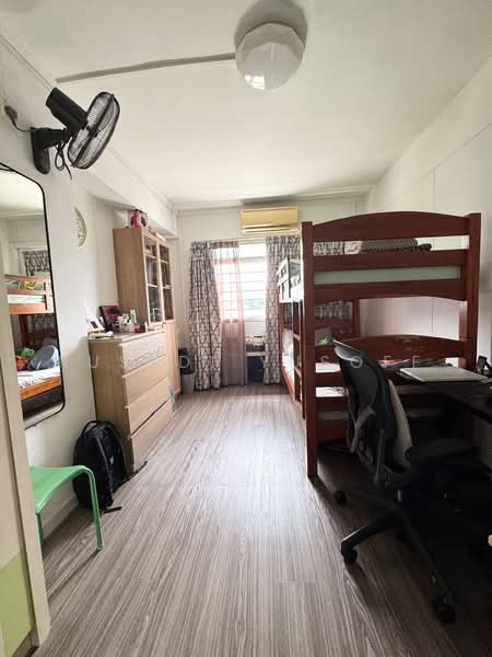 662 Jalan Damai, 662 Jalan Damai, 3 Bedrooms, 1,539 sqft, HDB Flat For Sale, by Rusydi Yusoff, 500224651 - Bedroom - PropertyGuru.com.sg