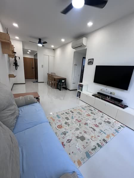 Wembly Residences, 28 Yio Chu Kang Road, 3 Bedrooms, 1,163 sqft, Apartment For Rent, by Florence Lim, 500224667 - Living Room - PropertyGuru.com.sg