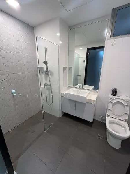 Wembly Residences, 28 Yio Chu Kang Road, 3 Bedrooms, 1,163 sqft, Apartment For Rent, by Florence Lim, 500224667 - Bathroom - PropertyGuru.com.sg