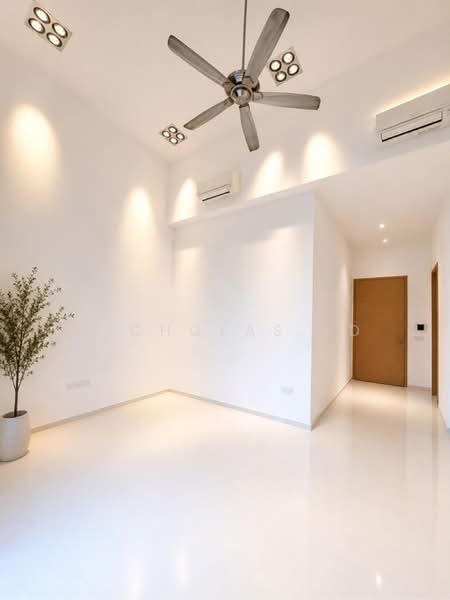 The Skywoods, 5 Dairy Farm Heights, 3 Bedrooms, 1,184 sqft, Condominium For Sale, by Nicholas JD, 500224669 - PropertyGuru.com.sg