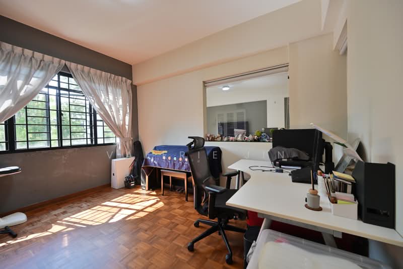 St Patrick's Court, 21A St Patrick's Road, 3 Bedrooms, 1,324 sqft, Apartment For Sale, by Valerie Jin, 500224670 - Bedroom 2 - PropertyGuru.com.sg