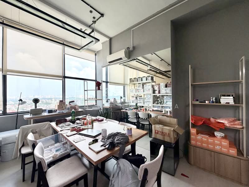 Wcega Tower, 21 Bukit Batok Crescent, Dairy Farm / Bukit Panjang / Choa Chu Kang, 1,916 sqft, Light Industrial (B1) For Rent, by Wilson Chia, 500224677 - Study - CommercialGuru.com.sg