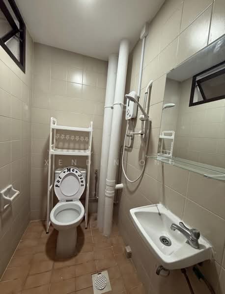 Cashew Heights, 85 Cashew Road, Room Rental, 50 sqft, Condominium For Rent, by Xenden Ong, 500224683 - Bathroom - PropertyGuru.com.sg