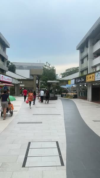 705 ANG MO KIO AVENUE 8