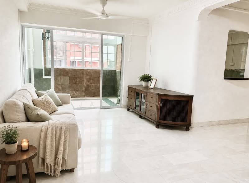 430 Hougang Avenue 6, 430 Hougang Avenue 6, 4 Bedrooms, 1,657 sqft, HDB Flat For Sale, by Jade Low, 500224696 - Living Room - PropertyGuru.com.sg