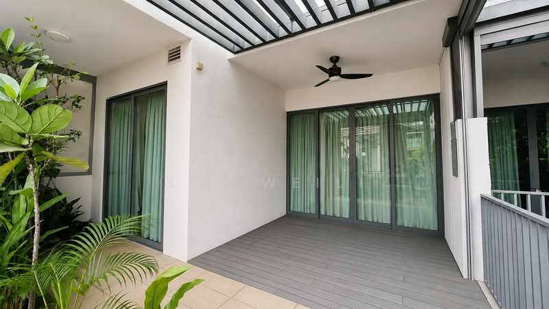 Thomson Three, 21 Bright Hill Drive, 2 Bedrooms, 883 sqft, Condominium For Sale, by Lim Weili, 500224725 - Balcony - PropertyGuru.com.sg