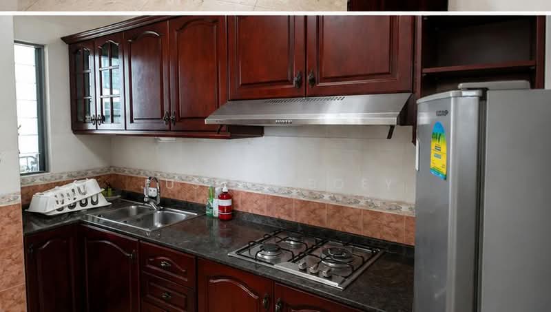 Tanglin Regency, 381 Tanglin Road, 2 Bedrooms, 868 sqft, Condominium For Rent, by Justin Boey, 500224731 - Kitchen - PropertyGuru.com.sg
