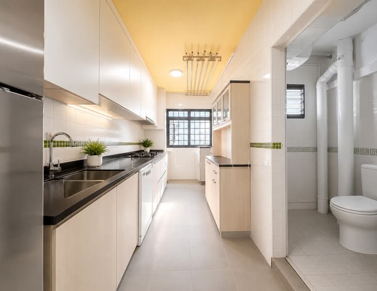 202 Compassvale Drive, 202 Compassvale Drive, 3 Bedrooms, 920 sqft, HDB Flat For Sale, by Sherwin Lim, 500224763 - Kitchen - PropertyGuru.com.sg