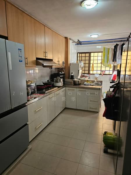 716 Clementi West Street 2, 716 Clementi West Street 2, Room Rental, 120 sqft, HDB Flat For Rent, by Zheng Ronghua 郑荣华, 500224768 - Kitchen - PropertyGuru.com.sg