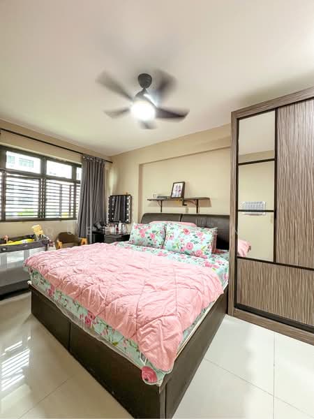 933A Hougang Avenue 9, 933A Hougang Avenue 9, 3 Bedrooms, 990 sqft, HDB Flat For Sale, by Queenie Heng, 500224771 - MBR - PropertyGuru.com.sg