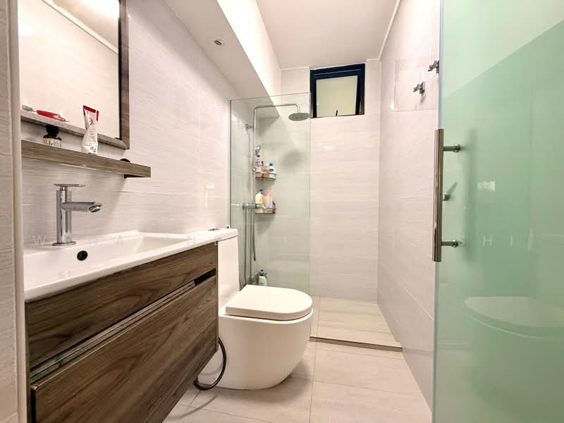 940 Hougang Street 92, 940 Hougang Street 92, 3 Bedrooms, 1,518 sqft, HDB Flat For Sale, by Wenaline Toh Wei Shi, 500224772 - Bathroom - PropertyGuru.com.sg