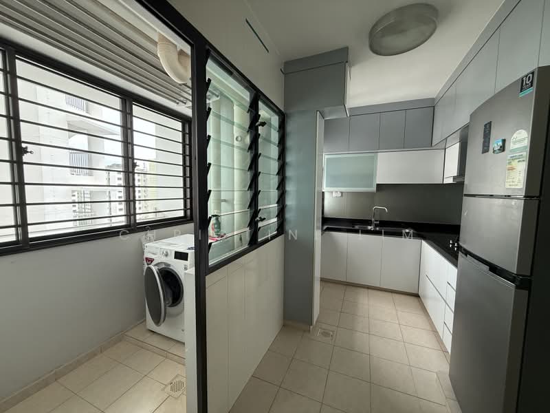 487 Admiralty Link, 487 Admiralty Link, 3 Bedrooms, 979 sqft, HDB Flat For Rent, by Christine Lim, 500224773 - Kitchen - PropertyGuru.com.sg