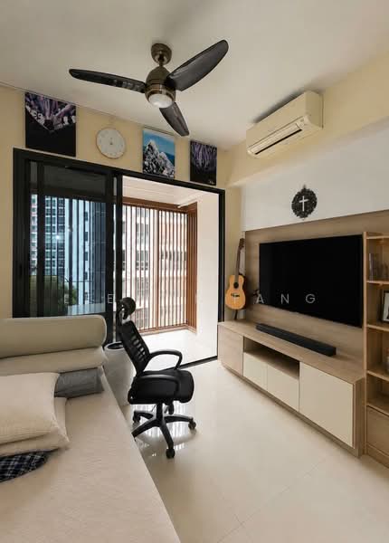 Jewel @ Buangkok, Buangkok Drive, 2 Bedrooms, 775 sqft, Condominium For Sale, by Lee Bei Fang, 500224786 - Living Room - PropertyGuru.com.sg