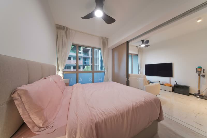 Pasir Ris 8, 8 Pasir Ris Drive 8, 1 Bedroom, 517 sqft, Apartment For Sale, by Natasha Goh, 500224822 - Bedroom - PropertyGuru.com.sg