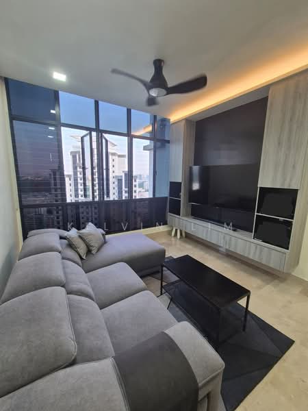 Regent Heights, 56 Bukit Batok East Avenue 5, 2 Bedrooms, 1,023 sqft, Condominium For Sale, by Kelvin Lim, 500224825 - Living Room - PropertyGuru.com.sg
