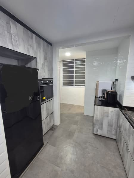 Regent Heights, 56 Bukit Batok East Avenue 5, 2 Bedrooms, 1,023 sqft, Condominium For Sale, by Kelvin Lim, 500224825 - Kitchen - PropertyGuru.com.sg