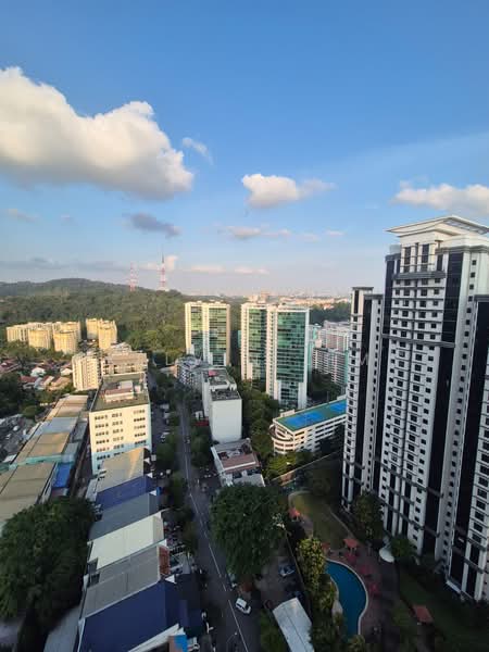 Regent Heights, 56 Bukit Batok East Avenue 5, 2 Bedrooms, 1,023 sqft, Condominium For Sale, by Kelvin Lim, 500224825 - Exterior - PropertyGuru.com.sg