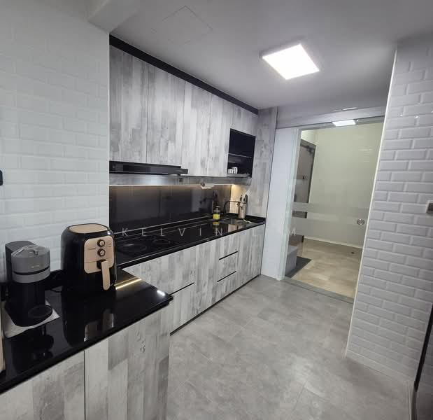 Regent Heights, 56 Bukit Batok East Avenue 5, 2 Bedrooms, 1,023 sqft, Condominium For Sale, by Kelvin Lim, 500224825 - Kitchen - PropertyGuru.com.sg
