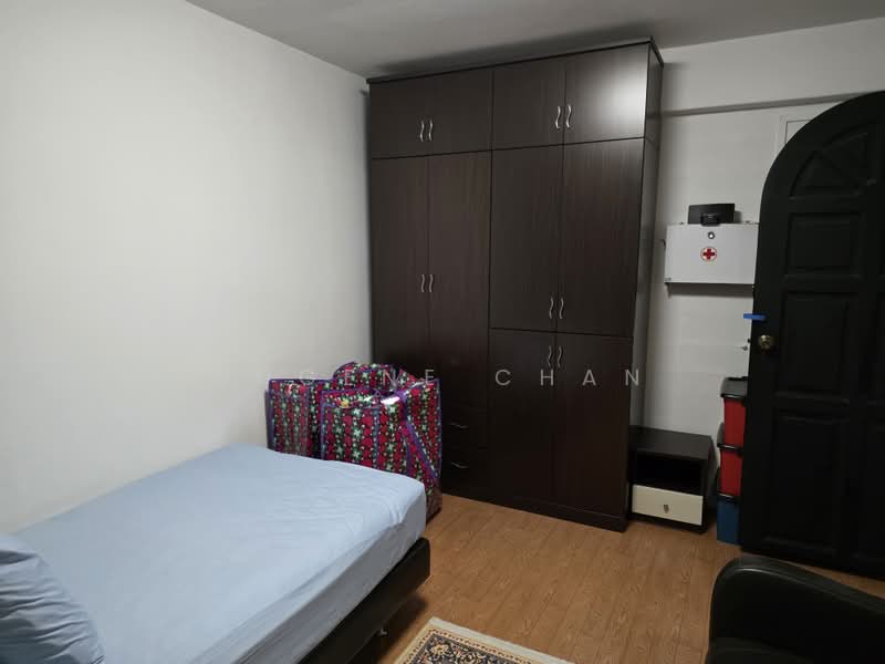 157 Lorong 1 Toa Payoh, 157 Lorong 1 Toa Payoh, 2 Bedrooms, 721 sqft, HDB Flat For Sale, by Eugene Chan, 500224826 - Bedroom - PropertyGuru.com.sg