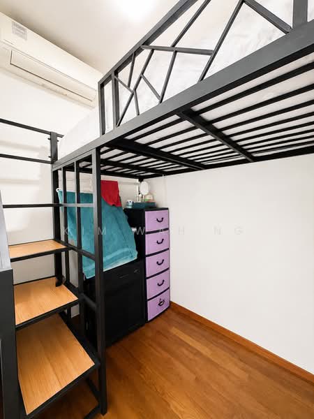Beacon Heights, 8 Mar Thoma Road, 2 Bedrooms, 894 sqft, Condominium For Sale, by Kim Wah Ng, 500224827 - Bedroom - PropertyGuru.com.sg
