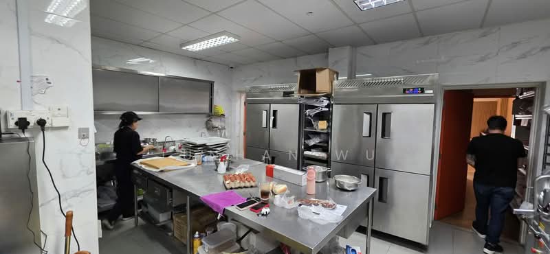 Tiong Bahru Shophouse Bakery, 55 Tiong Bahru Road, 1,500 sqft, Food & Beverage For Rent, by Junhan Wu, 500224829 - Kitchen - CommercialGuru.com.sg
