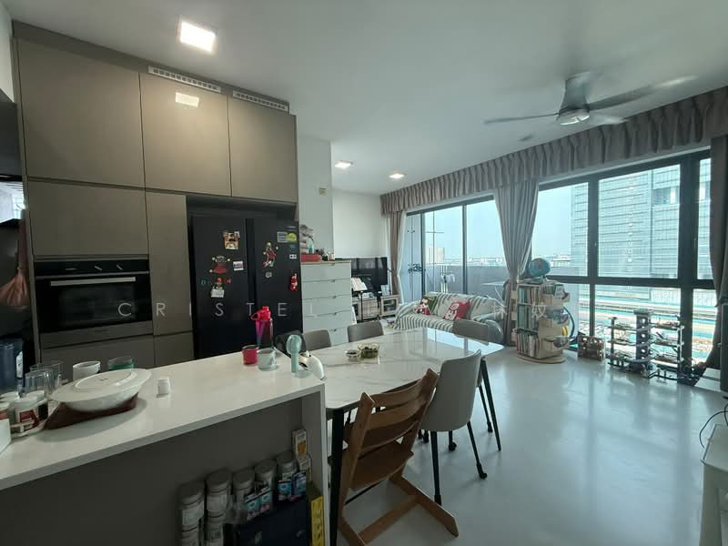 J Gateway, 2 Gateway Drive, 4 Bedrooms, 1,206 sqft, Condominium For Rent, by Cristel Lim 林妏珊, 500224836 - Kitchen - PropertyGuru.com.sg