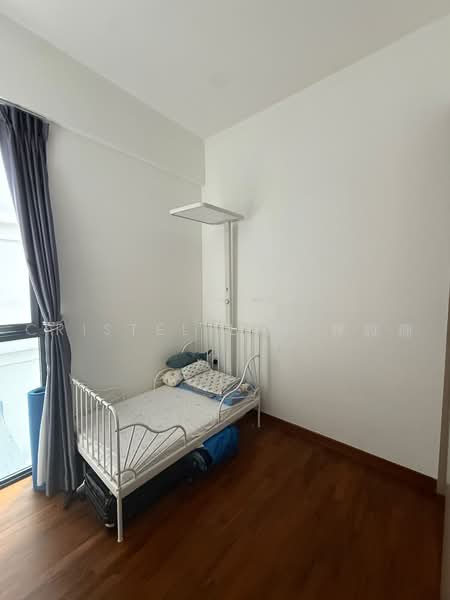 J Gateway, 2 Gateway Drive, 4 Bedrooms, 1,206 sqft, Condominium For Rent, by Cristel Lim 林妏珊, 500224836 - Bedroom - PropertyGuru.com.sg