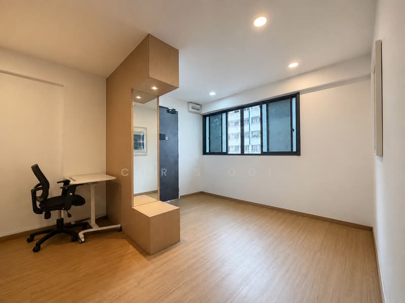 710 Yishun Avenue 5, 710 Yishun Avenue 5, 3 Bedrooms, 1,001 sqft, HDB Flat For Sale, by Chris Ooi, 500224842 - Study - PropertyGuru.com.sg