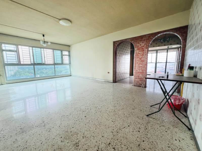 459 Ang Mo Kio Avenue 10, 459 Ang Mo Kio Avenue 10, 3 Bedrooms, 1,292 sqft, HDB Flat For Sale, by Tamil Chelvan, 500224854 - Living Room - PropertyGuru.com.sg
