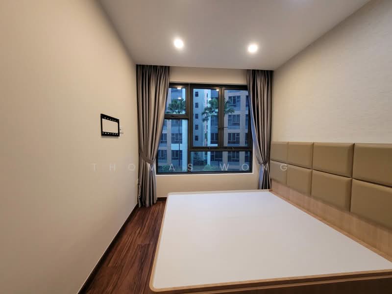 The Brownstone, 160 Canberra Drive, 3 Bedrooms, 990 sqft, Executive Condominium For Sale, by Thomas Wong, 500224856 - Bedroom - PropertyGuru.com.sg