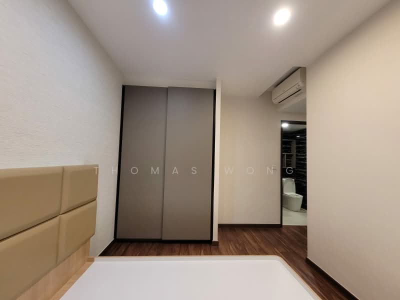 The Brownstone, 160 Canberra Drive, 3 Bedrooms, 990 sqft, Executive Condominium For Sale, by Thomas Wong, 500224856 - Bedroom - PropertyGuru.com.sg