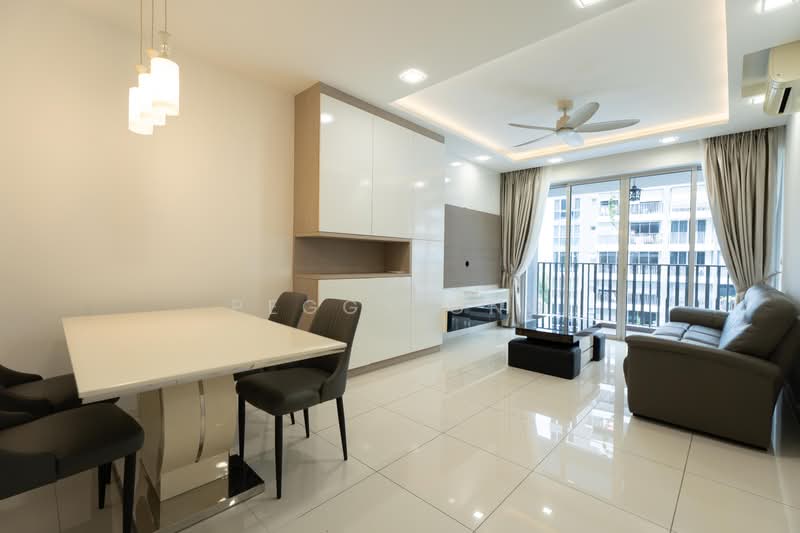 Heron bay, , 4 Bedrooms, 1,281 sqft, Executive Condominium For Sale, by Peggy Ong, 500224859 - Living Room - PropertyGuru.com.sg