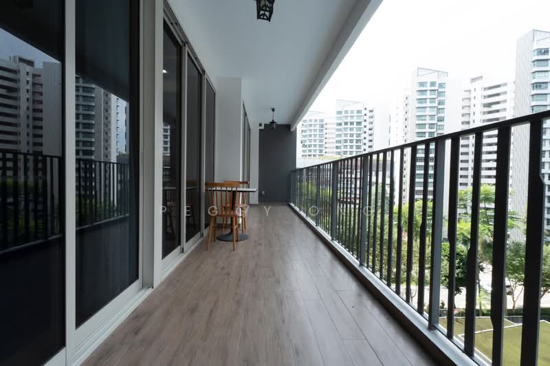 Heron bay, , 4 Bedrooms, 1,281 sqft, Executive Condominium For Sale, by Peggy Ong, 500224859 - Balcony - PropertyGuru.com.sg