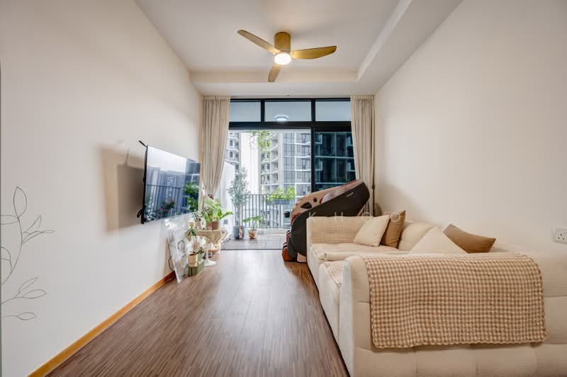 The Trilinq, 28A Jalan Lempeng, 3 Bedrooms, 915 sqft, Condominium For Sale, by Shawn Khoo, 500224864 - Living Room - PropertyGuru.com.sg