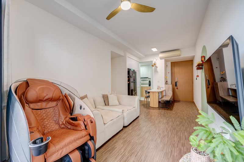 The Trilinq, 28A Jalan Lempeng, 3 Bedrooms, 915 sqft, Condominium For Sale, by Shawn Khoo, 500224864 - Living Room - PropertyGuru.com.sg