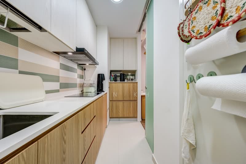 The Trilinq, 28A Jalan Lempeng, 3 Bedrooms, 915 sqft, Condominium For Sale, by Shawn Khoo, 500224864 - Kitchen - PropertyGuru.com.sg